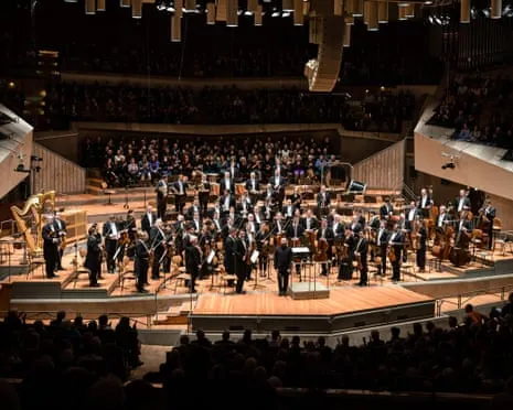 Composer Schoenberg: Concerto for Violin, Transfigured Night, Jacob's Ladder Album Review – A Compelling and Notable Compilation
